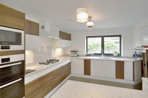Kitchen/Breakfast Ro