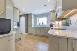 Flat 71, Empire House, Bessemer Road, Welwyn Garden City AL7 1FY