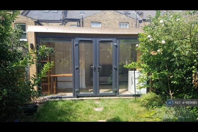Garden Pod From Back Of Flat