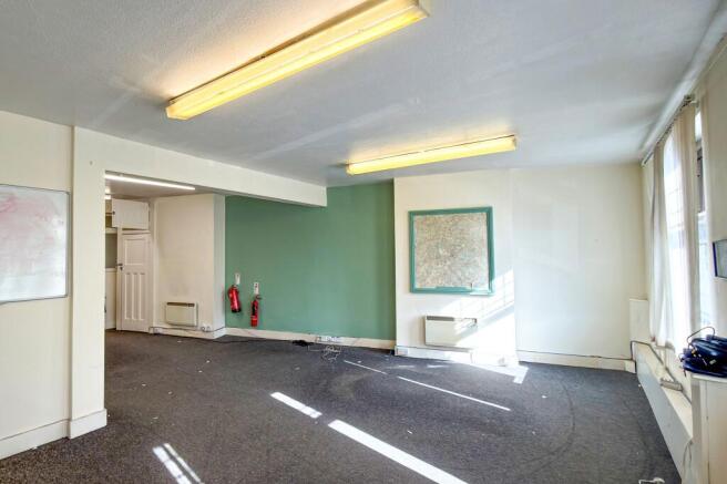 162 & 164 Central Rd, Worcester Park, KT4 8HQ