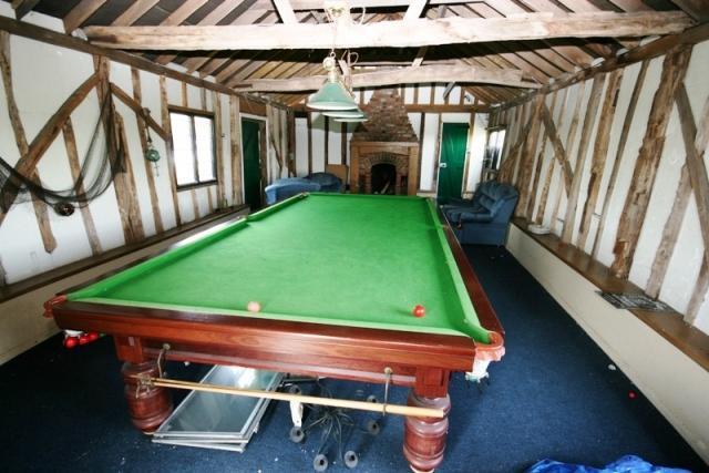 ROOM FOR BILLIARDS