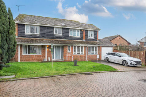 Phoenix Drive, Wateringbury