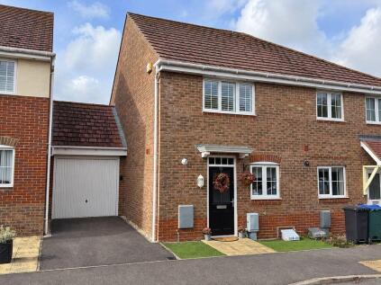 Fourteen Acre Avenue, Bognor Regis