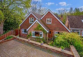 45, Bassett Green Close, Southampton SO16 3QR