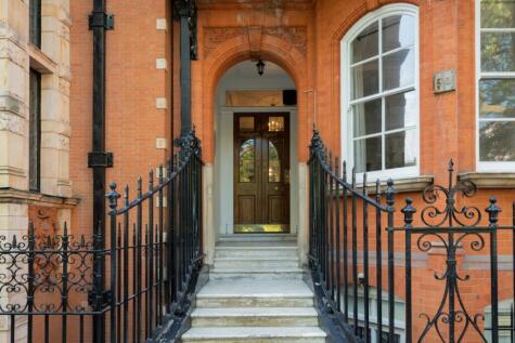 Cadogan Square, Knightsbridge, SW1X