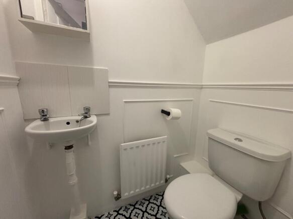2 bed Terraced for sale Image 5