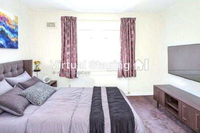 3 bed Semi-Detached for sale Image 8