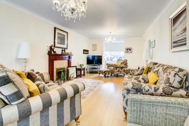Nore Road, Leigh-on-Sea, SS9 photo 5