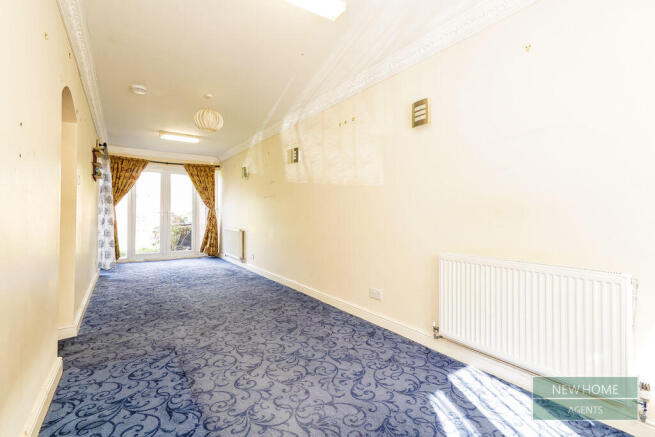 4 bed Semi-Detached for sale Image 7