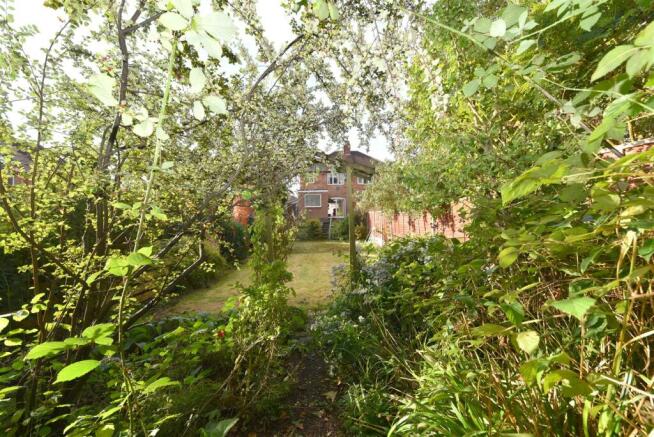 harborne park rd 326 - rear garden 01.JPG