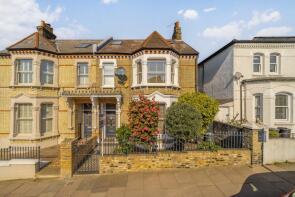 63, Wakehurst Road, London SW11 6DA