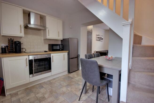 3 bed Terraced for sale Image 8