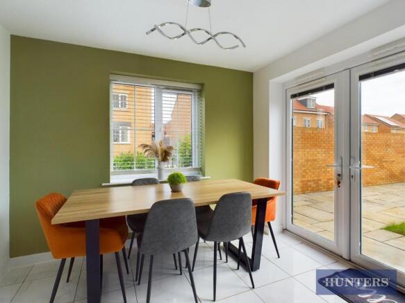 4 bed Detached for sale Image 6