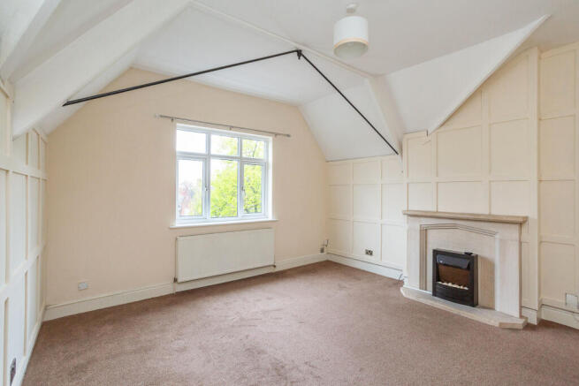 2 bed Flat for sale Image 5