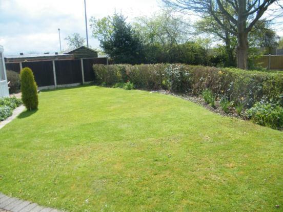 Garden To The Side