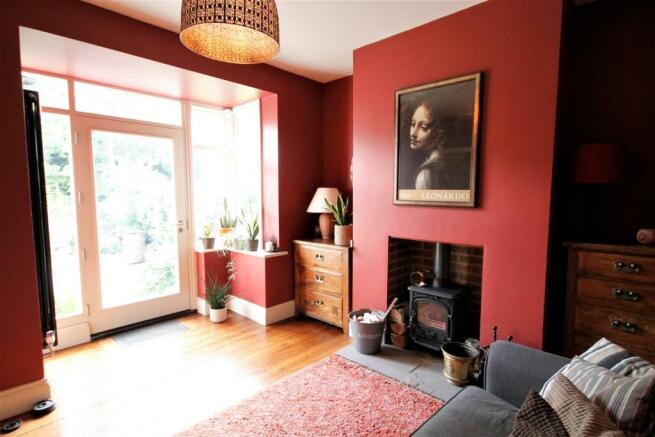 Further Sitting Room Image