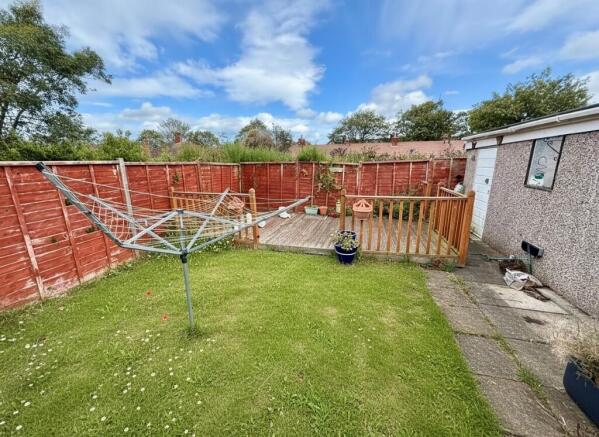 2 bed Semi-Detached Bungalow for sale Image 4