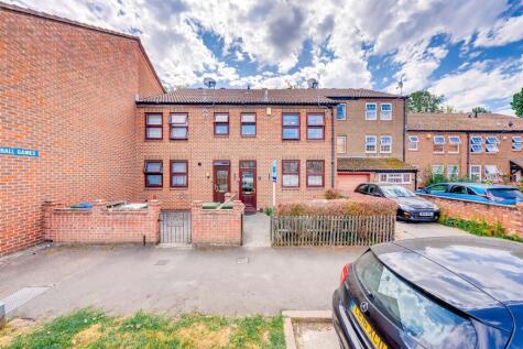 Fieldfare Road, London, SE28