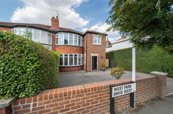 3 bed Semi-Detached for sale Image 5