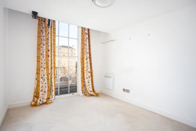 Flat 12 296728 (13)