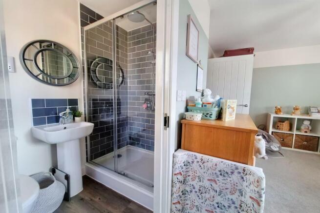 Ensuite