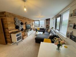 12, Dauntsey House, Bentham Close, Swindon SN5 7FR