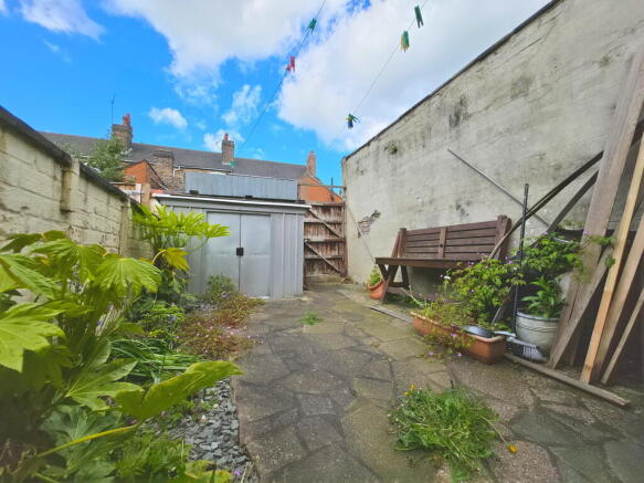 Gordon Street, Burslem, Stoke-on-Trent photo 4