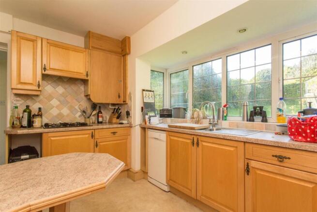 58 Houndean Rise-17.jpg