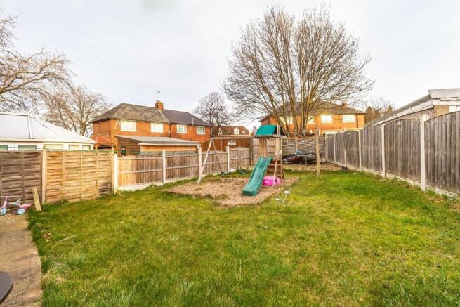 2 bed House for sale Image 10