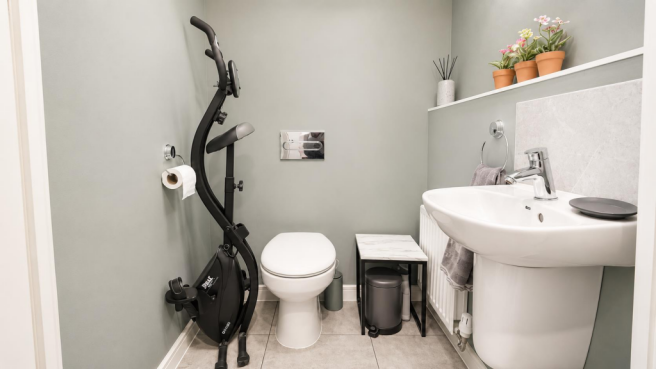 Ground Floor Cloakroom