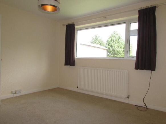 WarwickRd41newbed1.JPG