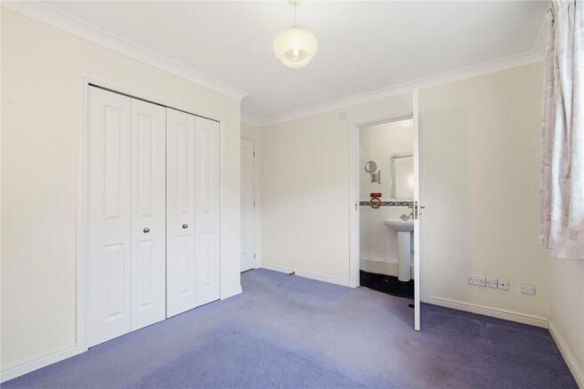 3 bed Bungalow for sale Image 10