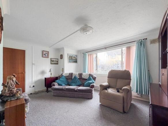 Bevan Close, Trethomas, CF83 photo 5