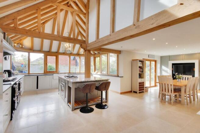 Kitchen/Dining Room
