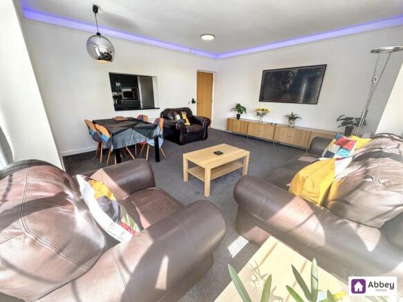 Lounge/Diner