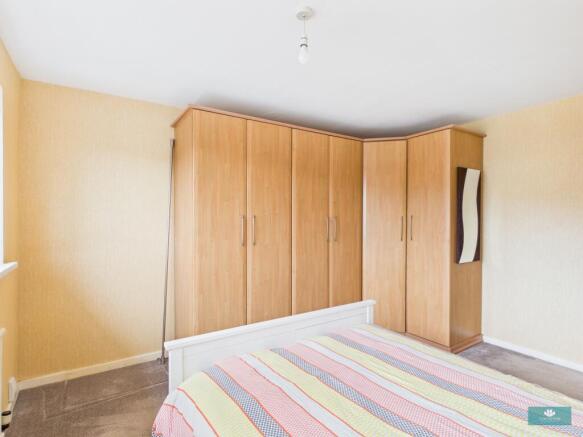 3 bed Semi-Detached for sale Image 7