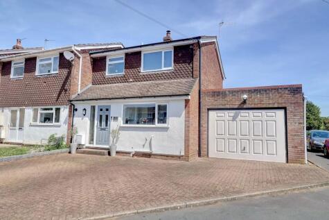 Fox Road, Holmer Green, High Wycombe, Buckinghamshire, HP15