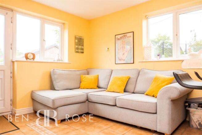 Breakfast Room/Sitting Room
