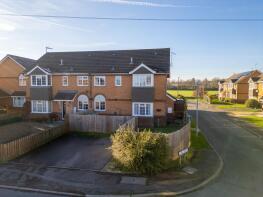 12, Foxgloves, Aylesbury HP21 8XN