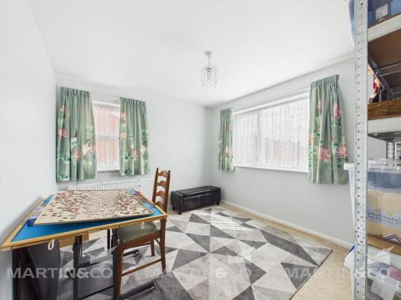 4 bed Semi-Detached for sale Image 10