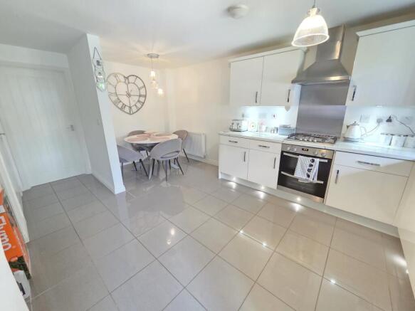 DINING KITCHEN