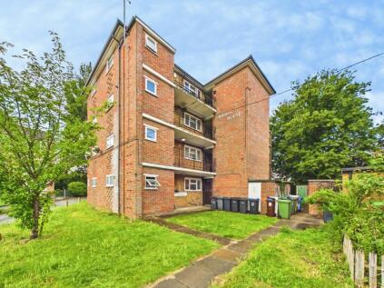 Hazelwood Close, Hitchin, SG5