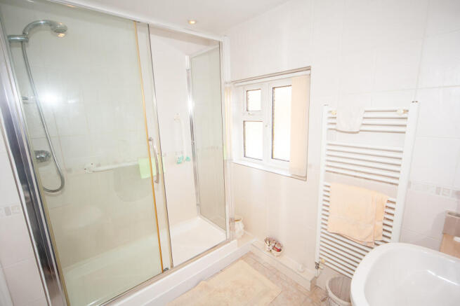 Family bathroom