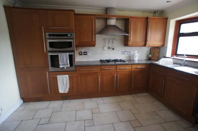 Spacious Kitchen