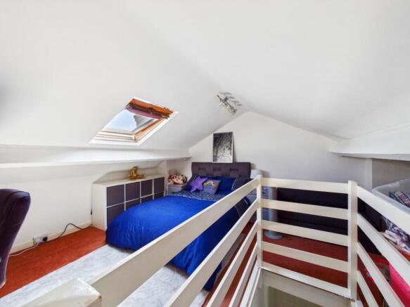 2 bed Terraced for sale Image 11
