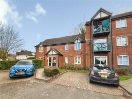 76, Admirals Court, Reading RG1 6SS
