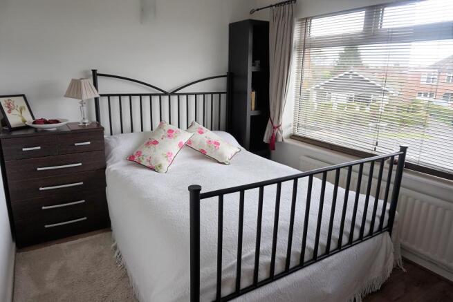 Bedroom 2.1