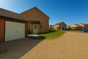 6, Swift Close, Lee-on-the-solent PO13 8LF