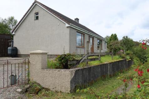 Pladaig Road, Kyle of Lochalsh IV40 8DG