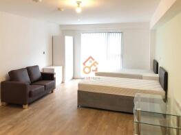 613, Cardinal Court, Scholes Street, Oldham OL1 3FZ